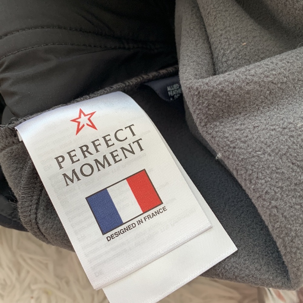 Perfect Moment fly high metallic rip stoop-trimmed high rise flared ski pants - Picture 9 of 16